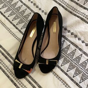 LOUISE ET CIE Black Peep Toe Heels